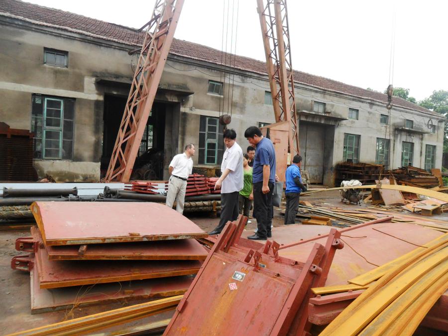 驗收閘門及啟閉機 驗收閘門及啟閉機